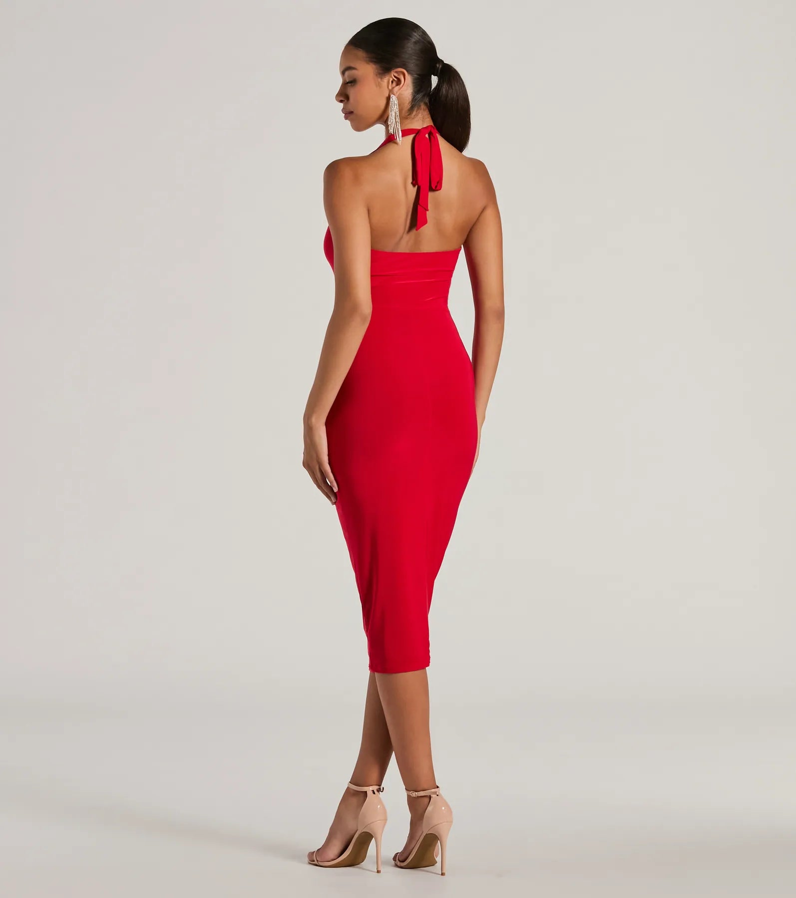 Evening Of Sultry Plunge V-Neck Halter Midi Dress