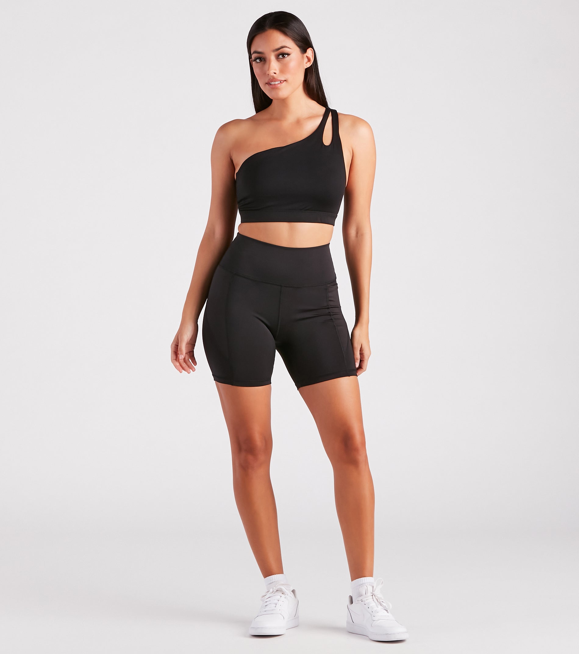 Stylish And Seamless High-Rise Biker Shorts