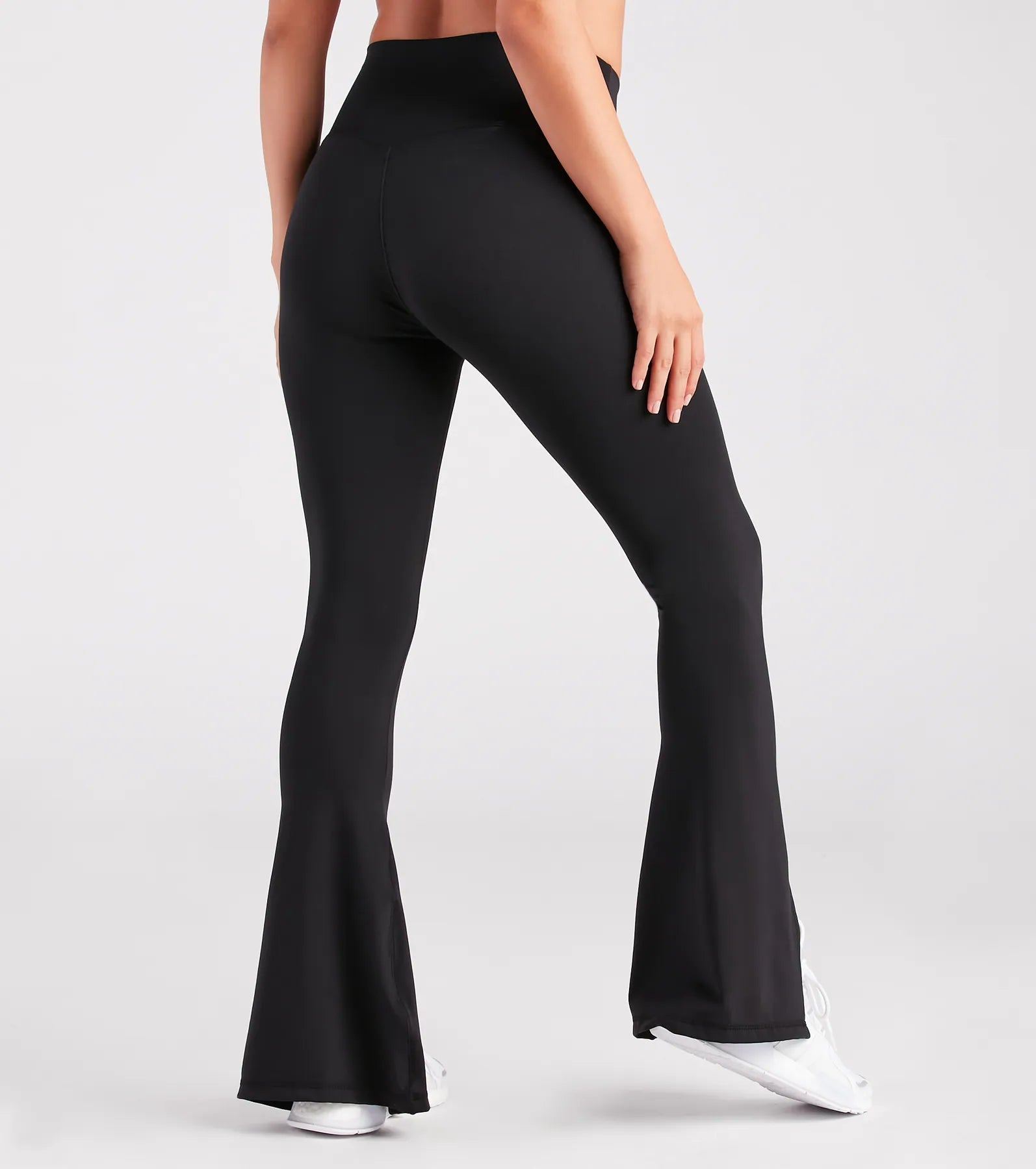 Weekend Loading Seamless Slit Flare Pants