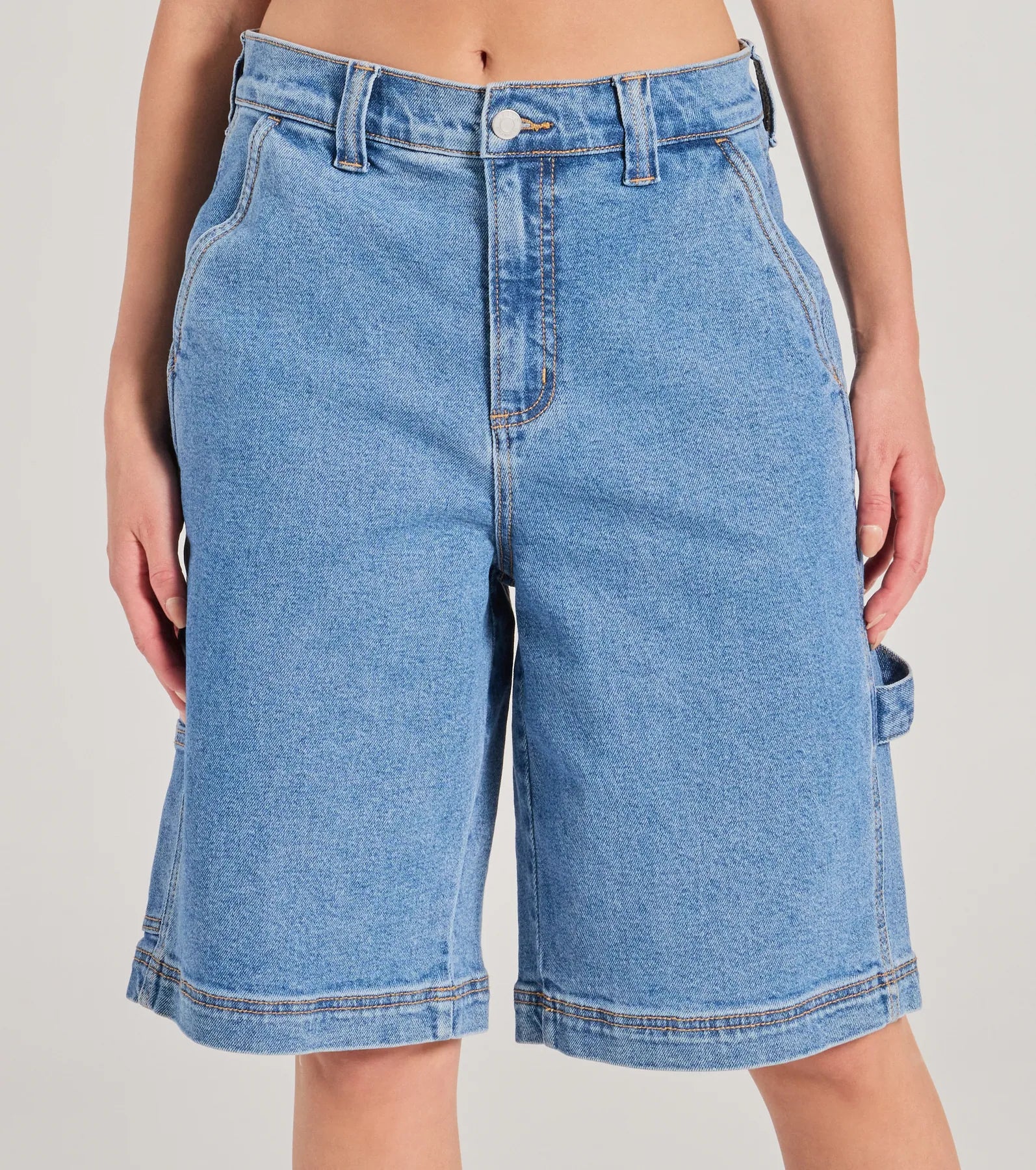 Latest Trend Mid-Rise Denim Jorts