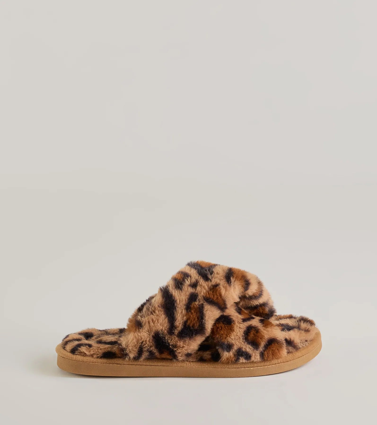 Wildly Chic Faux Fur Leopard Print Slides