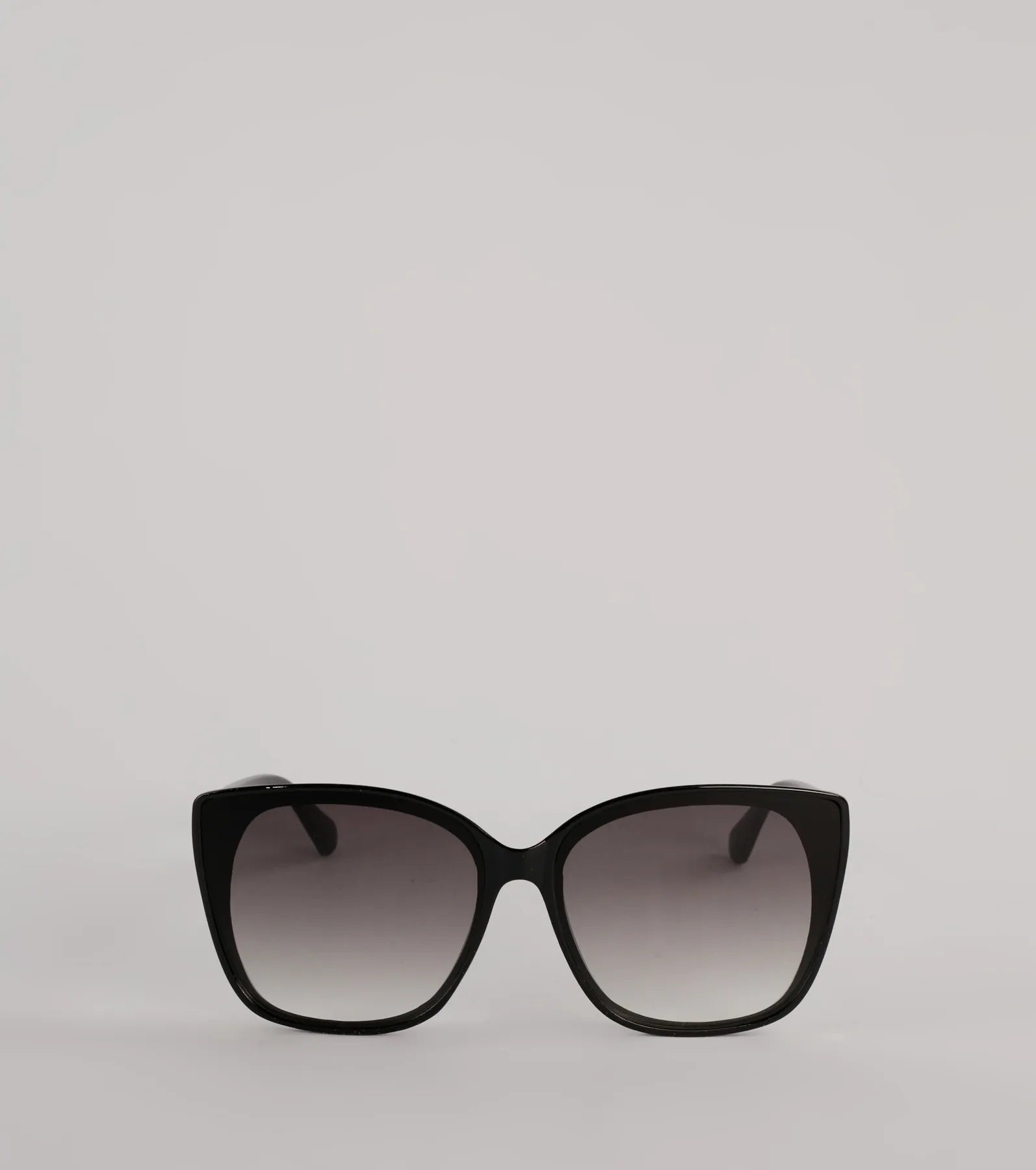 Sleek Trend Oversized Cateye Sunglasses