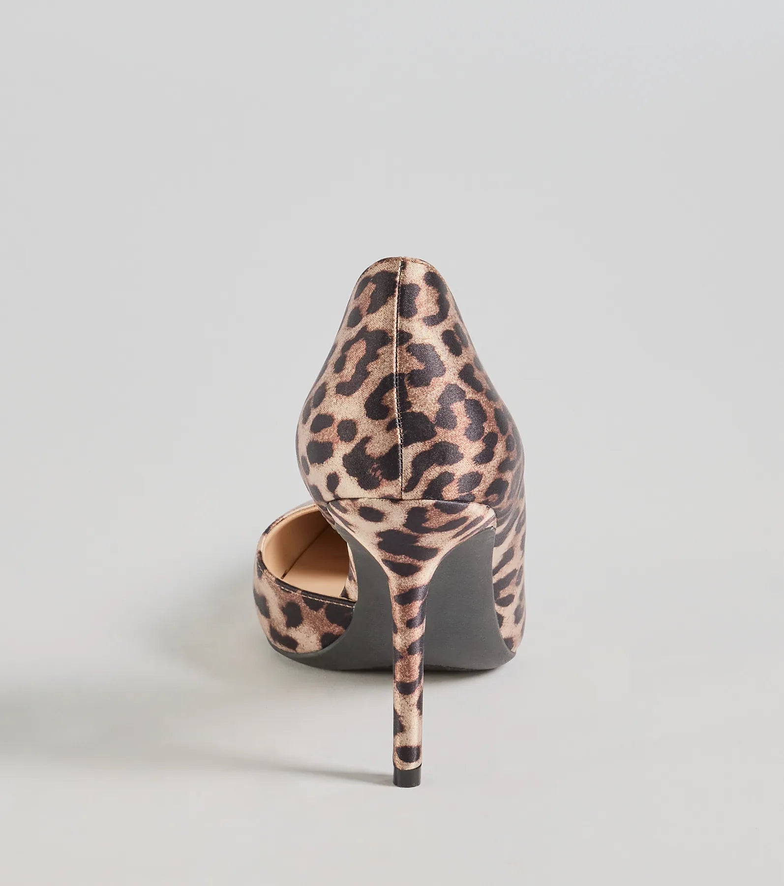 Roaring Glam Leopard Print Stiletto Pumps